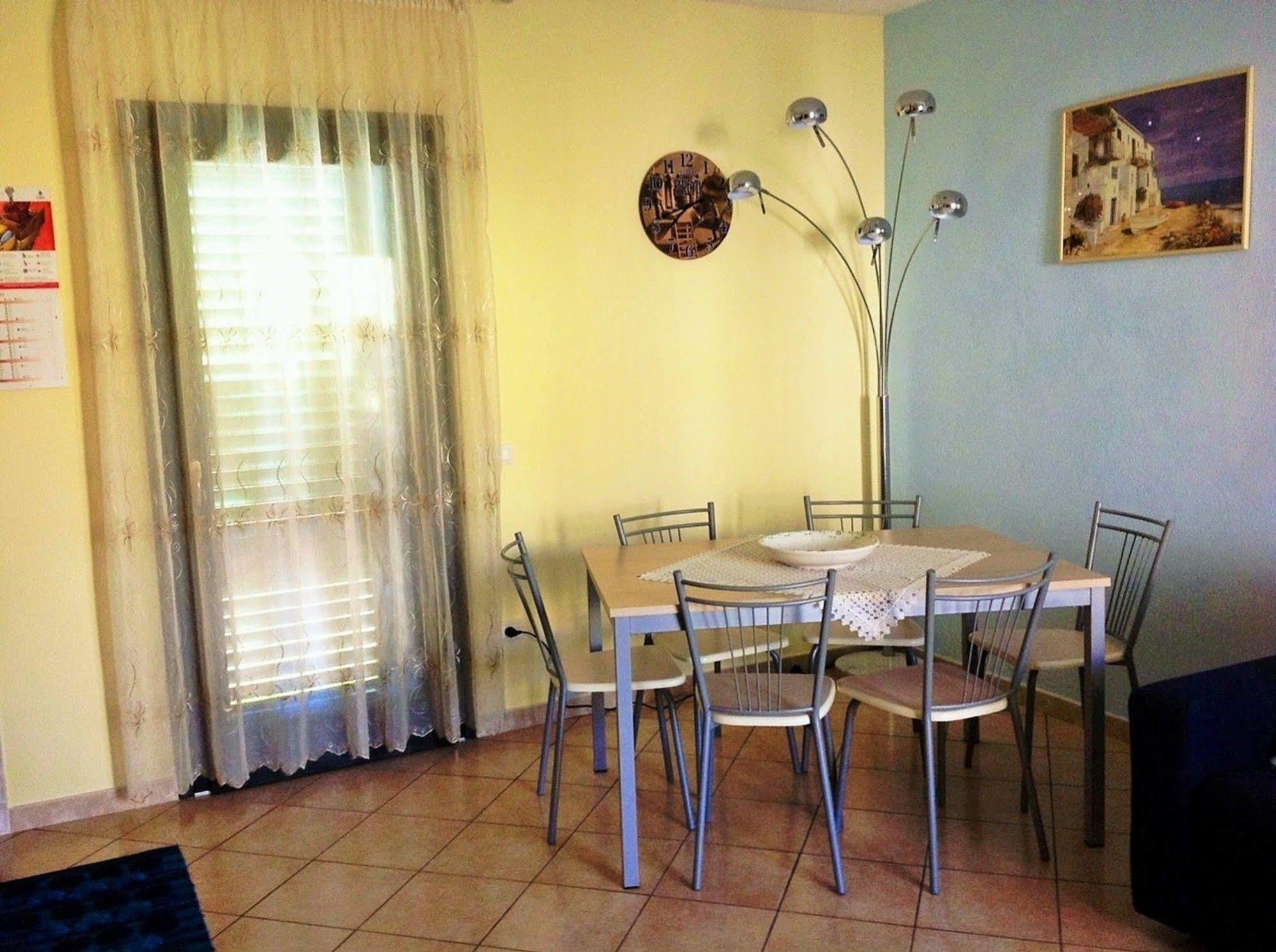 R&Z Getaway Apartamento Santa Maria Exterior foto
